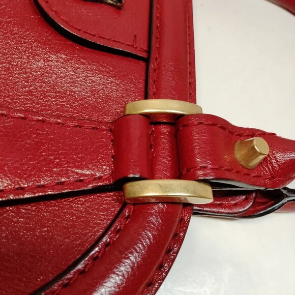 Authentic Gucci Red Leather Hand Bag mon869-110925 - Picture 8 of 16